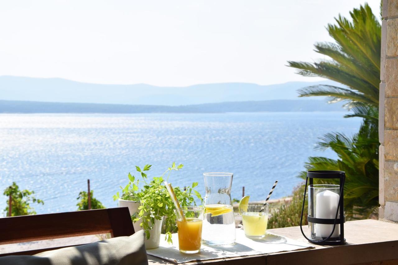 Villa Majda At The Paradise Beach Murvica  Exterior photo